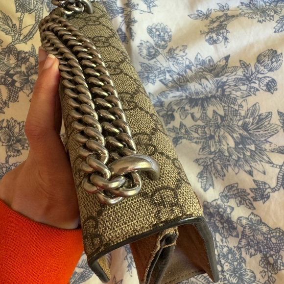 Gucci Dionysus Shoulder Bag - Picture 11 of 12